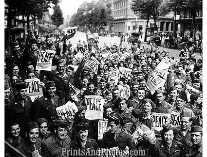 WW II Red Cross Japan Surrender  0843