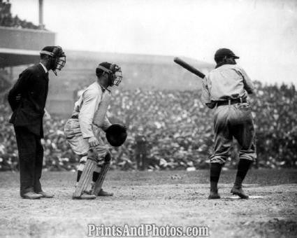 Pirates HONUS WAGNER at Bat  1115