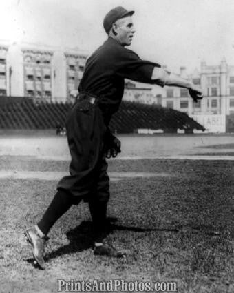 Senators Reds CLARK GRIFFITH  1388