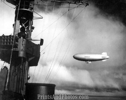 WWII  Navy Blimp 2035