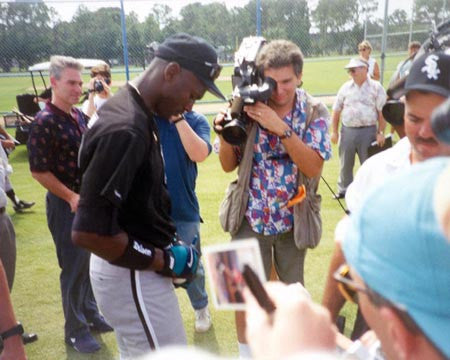 Michael Jordan Signing Baseball  7151